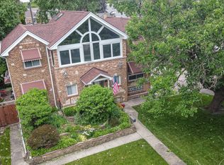 3516 N Oconto Ave, Chicago, IL 60634