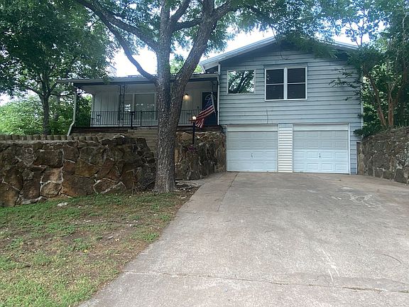 2nd image of 1608 Glenwick Dr
