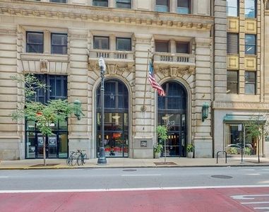 212 W Washington St APT 1101, Chicago, IL, 60606