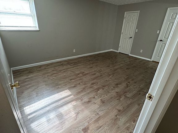 5th image of 129 Meadowlark Dr #26