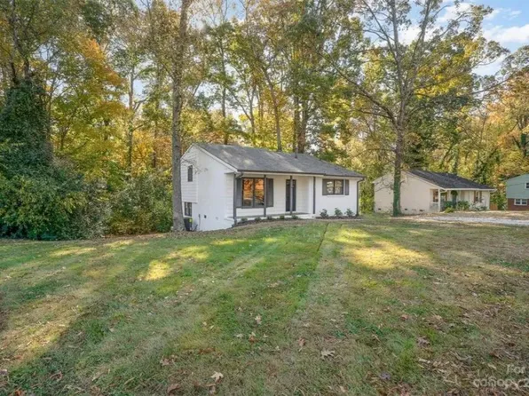 5501 Southampton Rd, Charlotte, NC 28217