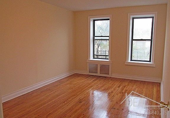 3rd image of 146 E 19th St APT 3F