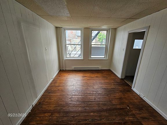 3rd image of 621 W Turner St APT 8