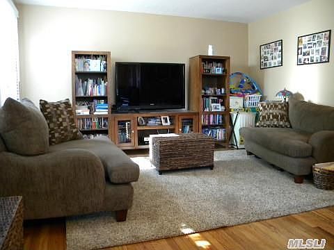 5th image of 10 Edwards St APT 3F