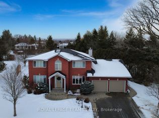 1105 Cindy Hill Cres, Ottawa, ON K4M 1E8