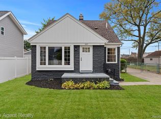 3323 Gardner Ave, Berkley, MI 48072