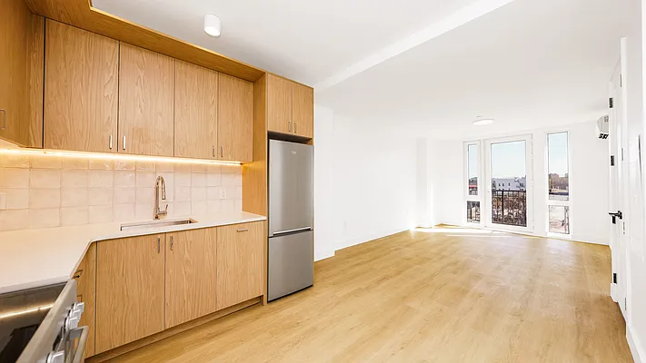 Rented by Nooklyn NYC LLC | media 24