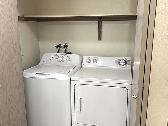 3rd image of 1802 N Pine St #109-C201