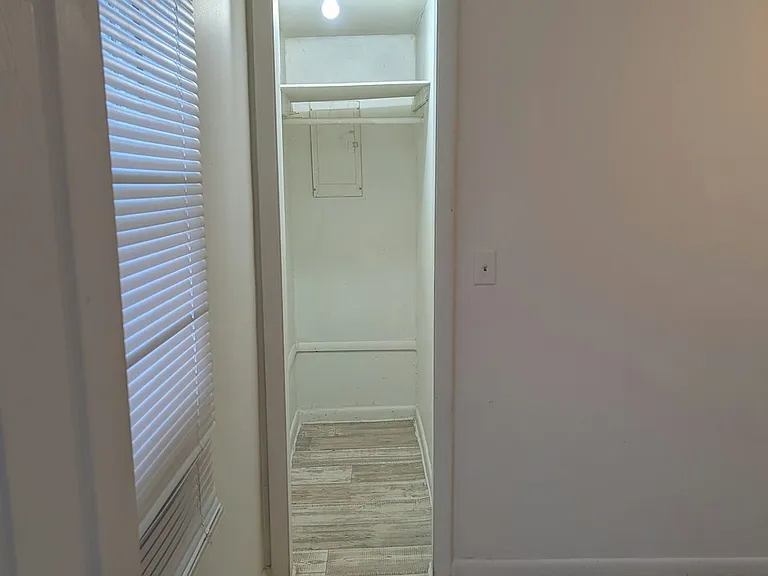 35 Clinton St #35B — Photo 6