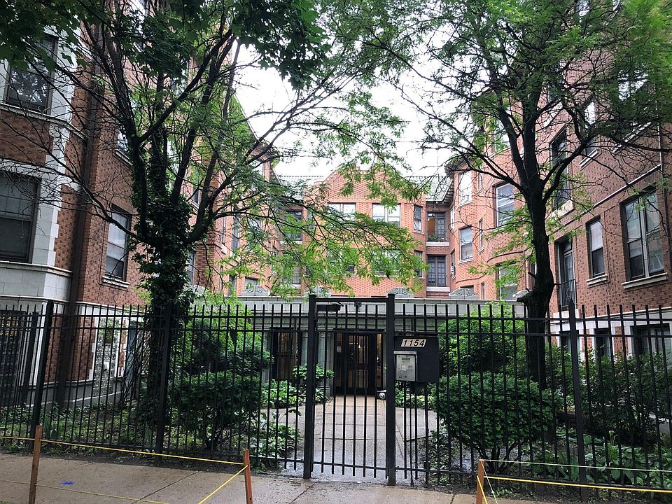 2nd image of 1155 W Lunt Ave