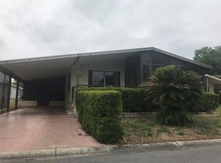 3205 Hidden Lake Dr, Zephyrhills, FL 33543