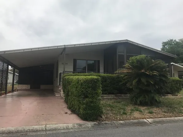 3205 Hidden Lake Dr, Zephyrhills, FL 33543