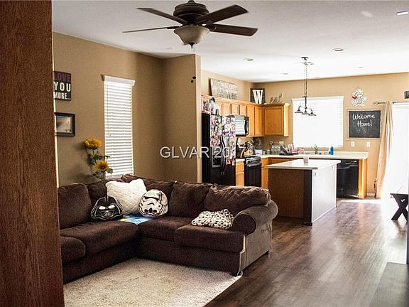 3rd image of 4022 Gray Aster Dr