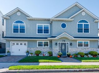 79 Curley St, Long Beach, NY 11561