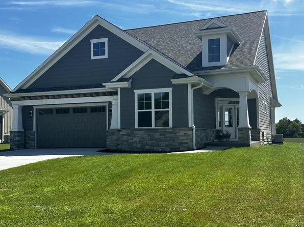 6868 Jamestown DRIVE #Lt49, West Bend, WI 53090
