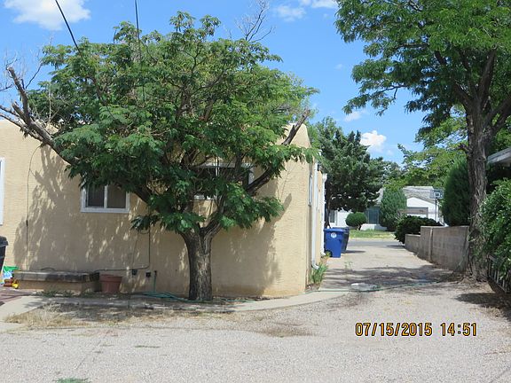 3rd image of 733 Jefferson St NE #0