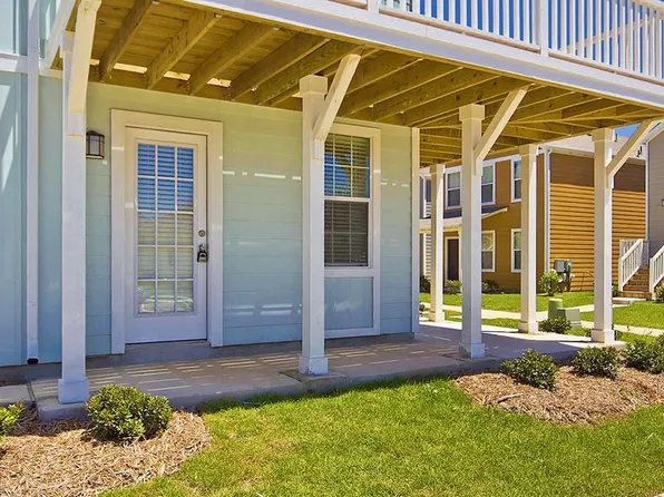 332 Trestle Tree #C, San Marcos, TX 78666