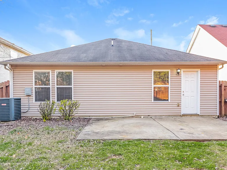 5221 Sunsail Dr — Photo 19