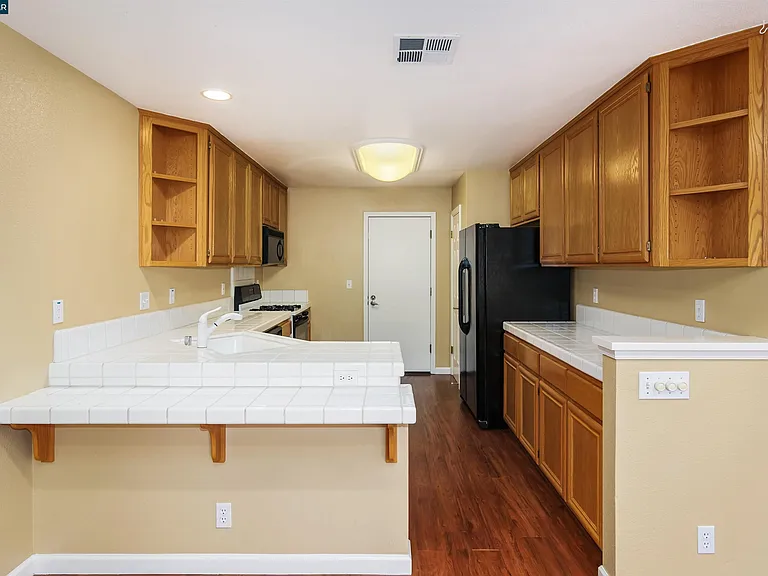 135 Coralflower Ln — Photo 17