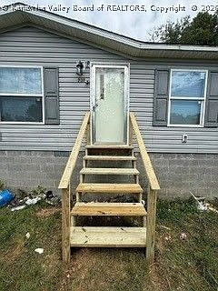2nd image of 737 Poplar St