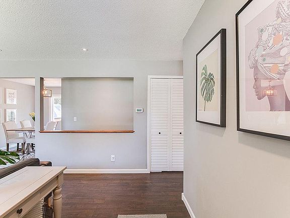 5th image of 1493 Cumberland St