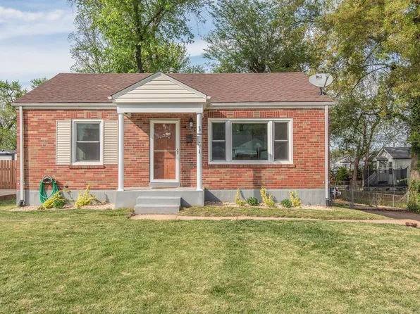 10609 Saint Lawrence Ln, Saint Ann, MO 63074