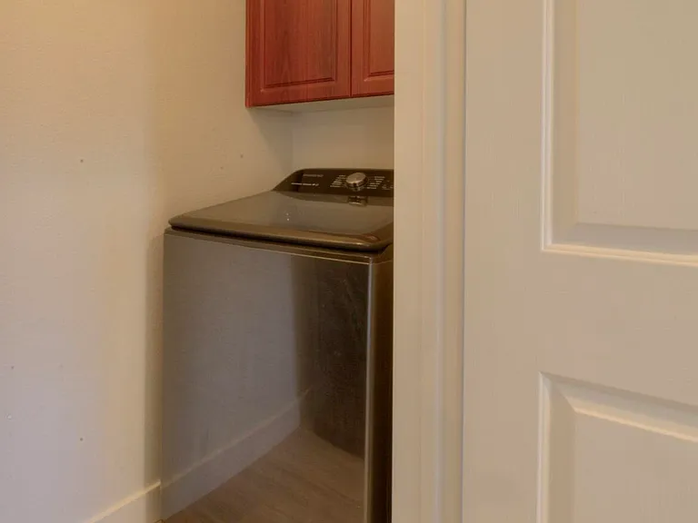 5104 N 32nd St #408 — Photo 15