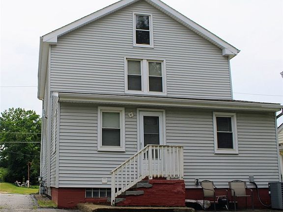 3rd image of 1733 Robindale St