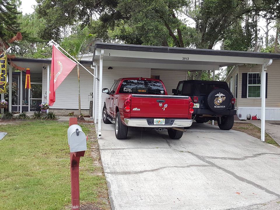 1st image of 3913 Bamboo Palm Way