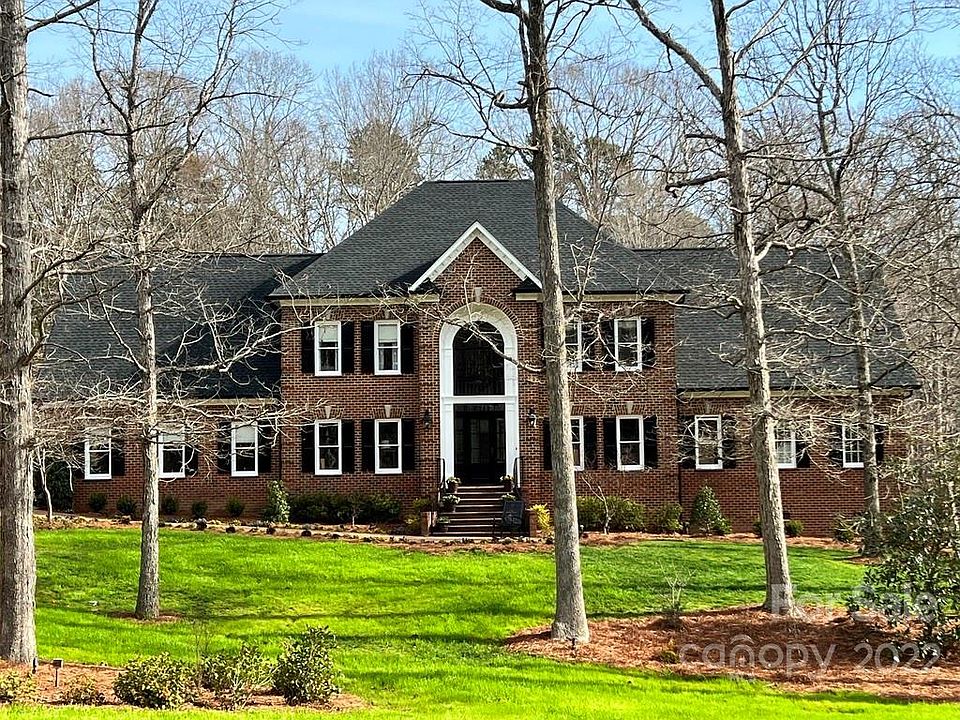 8208 Lake Providence Dr, Weddington, NC 28104 Zillow