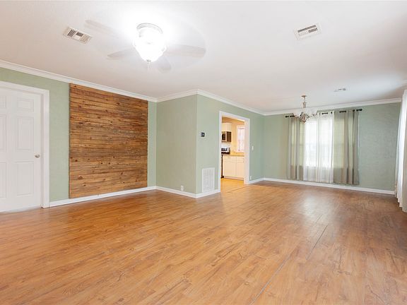 5th image of 1100 E Miami Ave