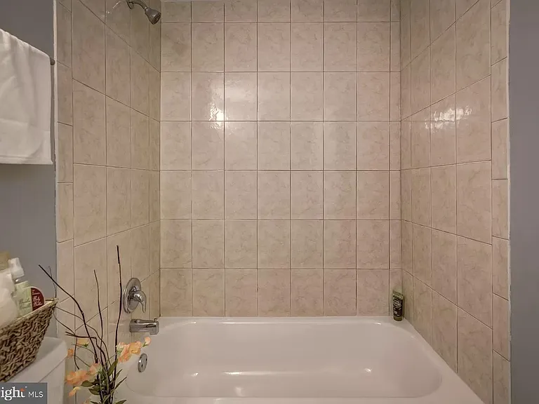 14822 Bryan Ct — Photo 17