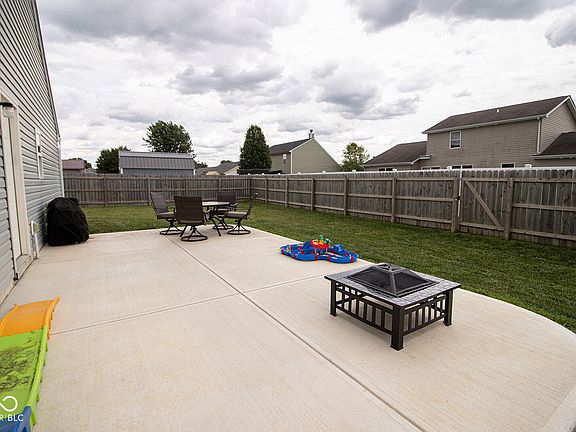 2nd image of 360 Michael Dr