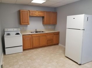 107 Hagood St APT E, Moberly, MO 65270