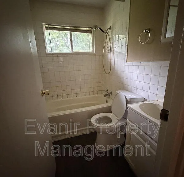 5176 Rucks Rd — Photo 20