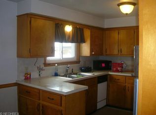 1282 Westfield Ave SW, North Canton, OH 44720