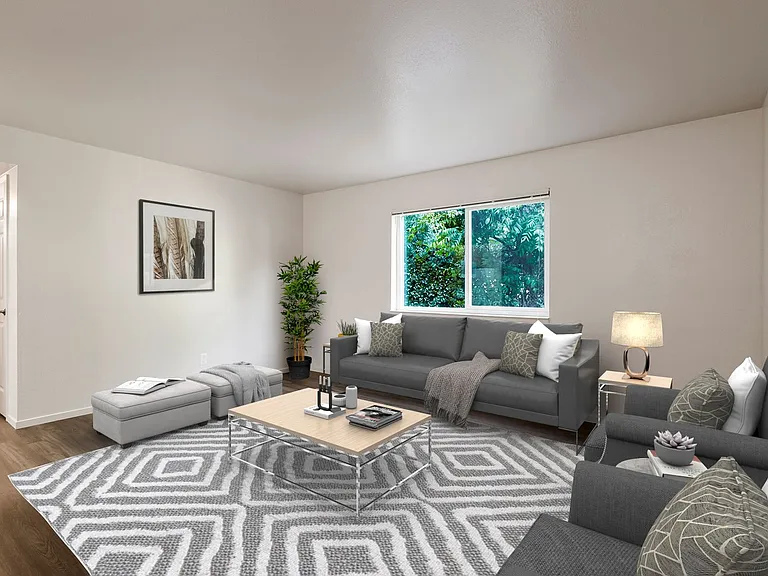 Pine Tree Apartments — Photo 14