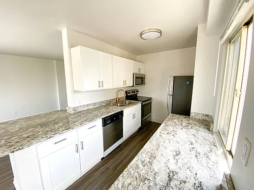 Floor plan 2 Bed / 1.5 Bath