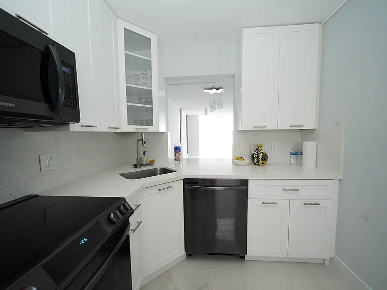 2551 Aragon Blvd #310 — Photo 8