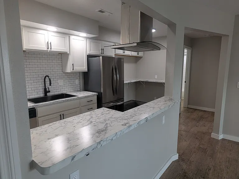 Lake View Shores — Photo 6
