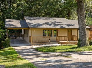 1916 Longdale Dr, Decatur, GA 30032