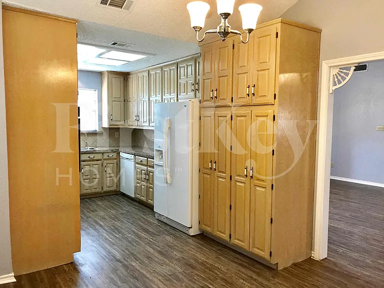 5302 Deep Canyon Dr — Photo 13