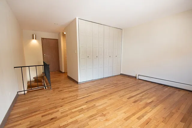 1 bed, 900 sqft, $2,200 — Photo 4