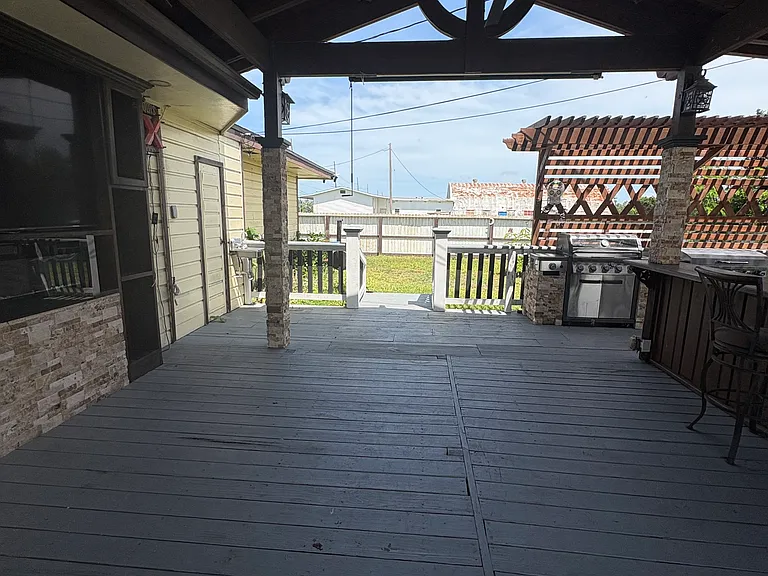 3315 Gollihar Rd — Photo 30