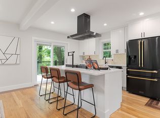 34 Riveredge Rd, North Billerica, MA 01862