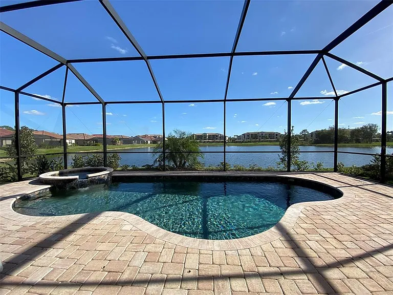 16808 Bwana Pl — Photo 24