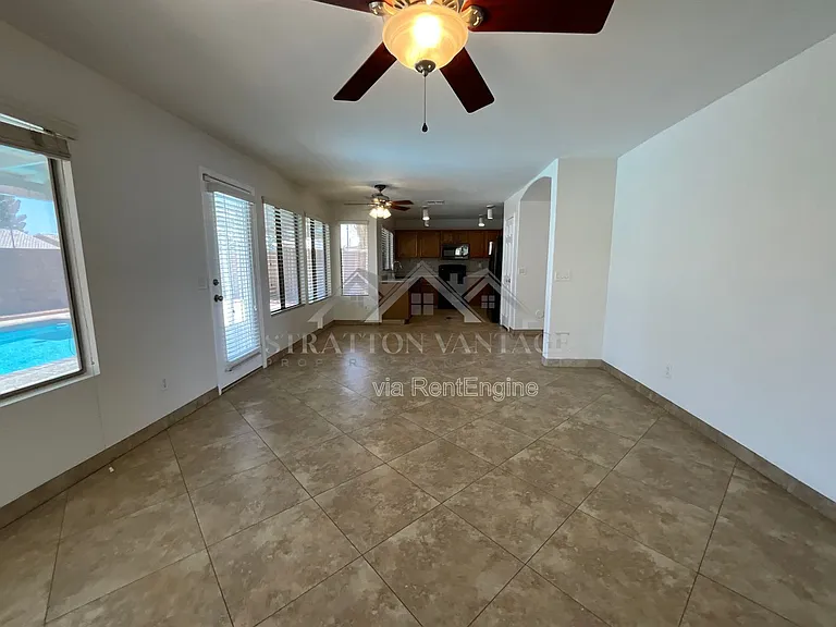 8259 W Eugie Ave — Photo 6