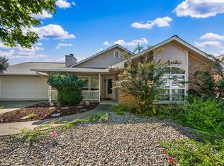 619 Oak Valley Dr, Kerrville, TX 78028
