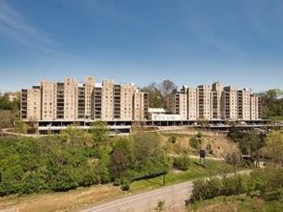 2160 Greentree Rd APT 102W, Pittsburgh, PA, 15220