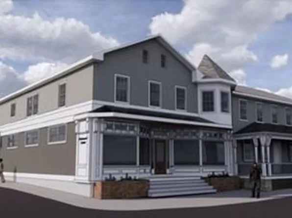 2 S Lime St #4, Quarryville, PA 17566